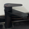 Vòi Lavabo Tròn Eo Đen 20cm (VLB59)